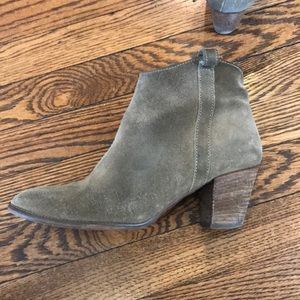 Madewell Suede Booties Size 9